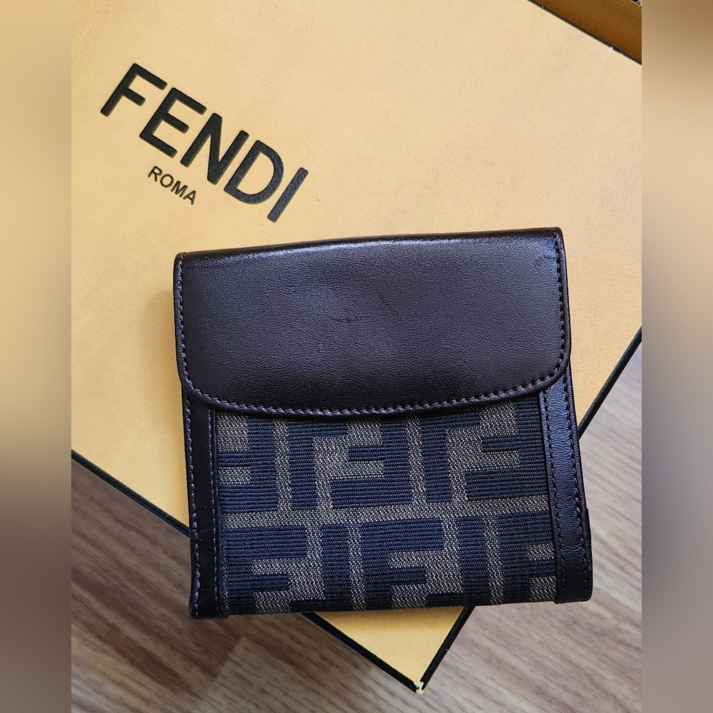 Fendi wallet